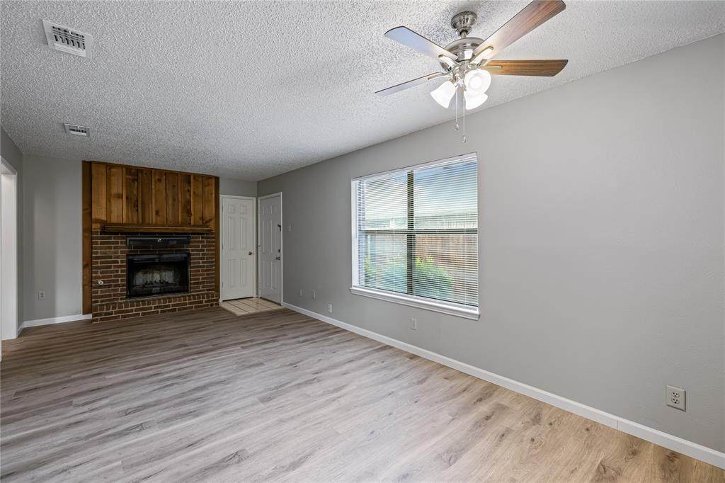 321 Gardenview Street - Photo 1