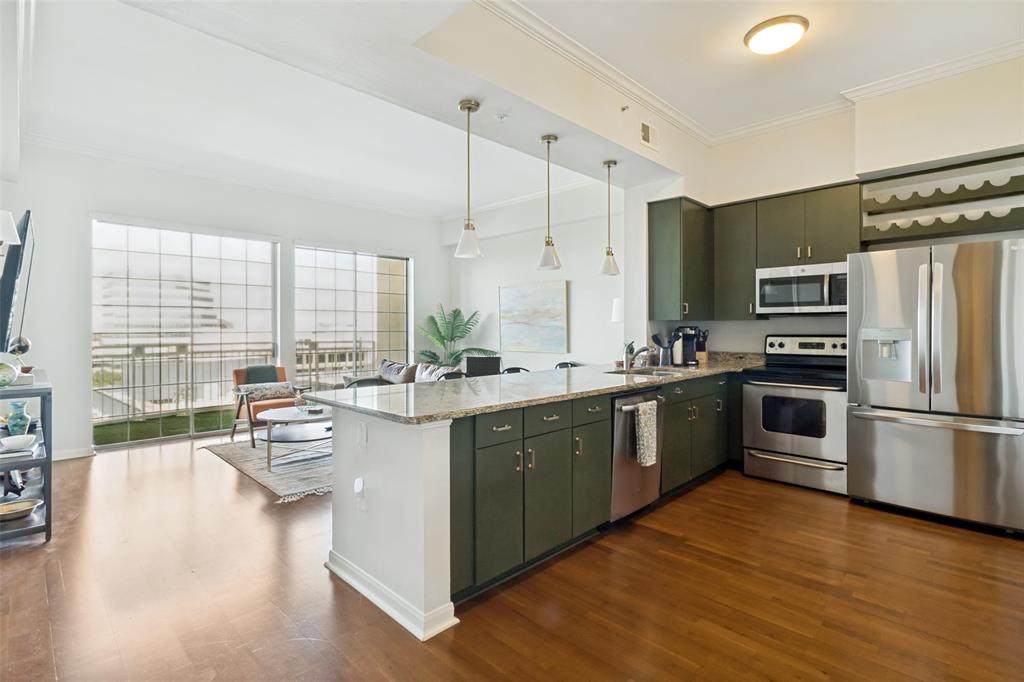 3225 Turtle Creek Boulevard - Photo 1