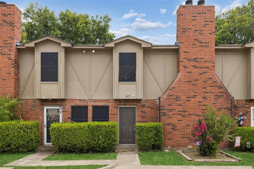 405 Cambridge Drive - Photo 1