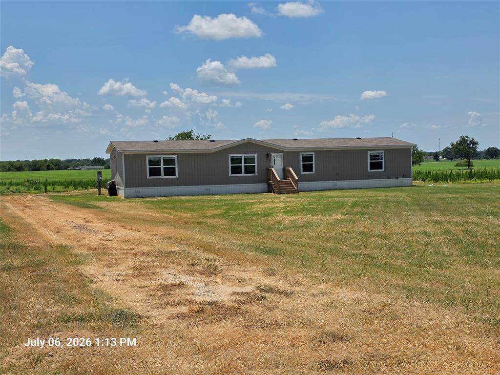 220 Private Road 5177 - Photo 1