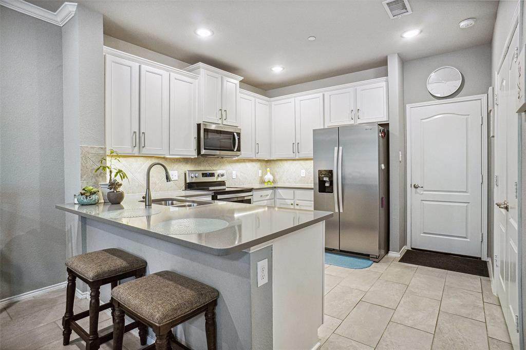 3432 Becker Drive - Photo 1