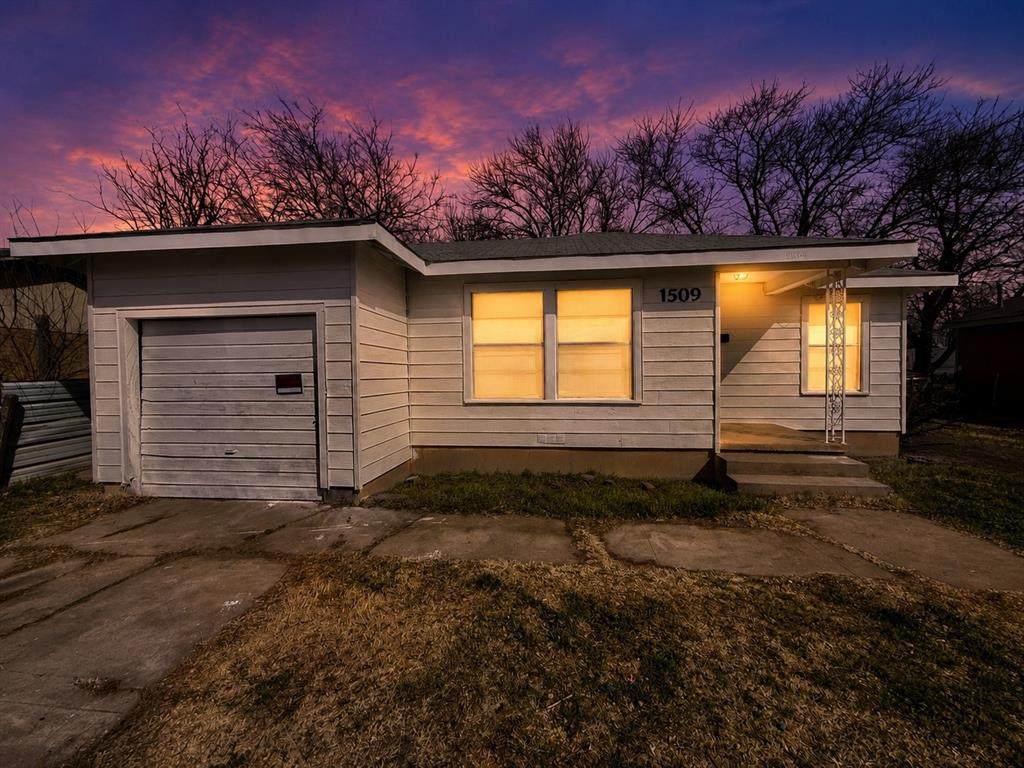 1509 18th Street - Photo 1