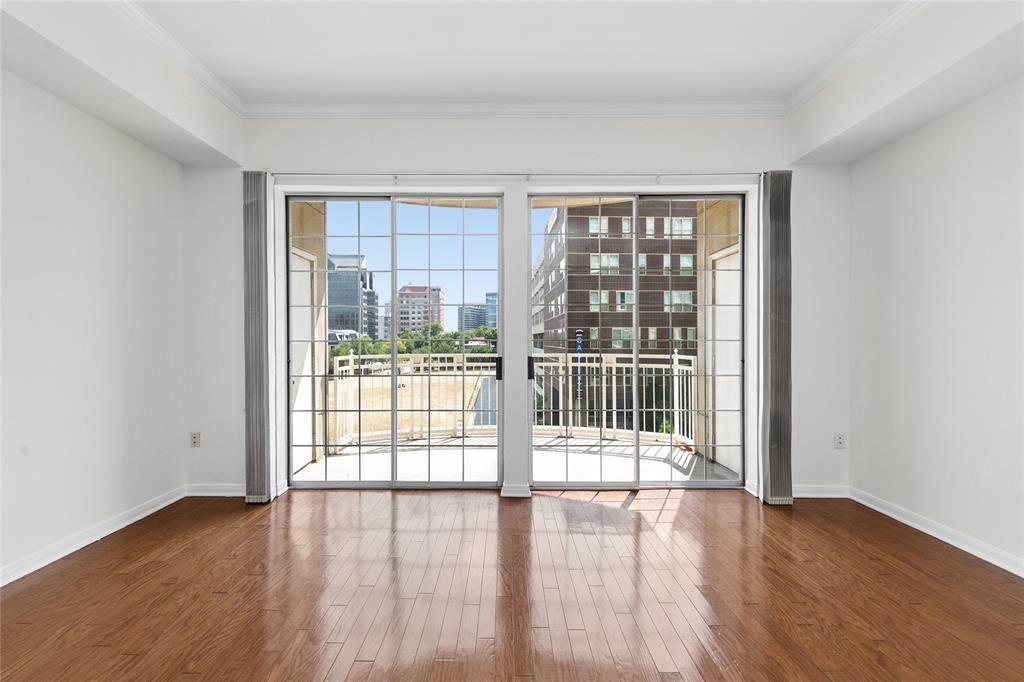 3225 Turtle Creek Boulevard - Photo 1