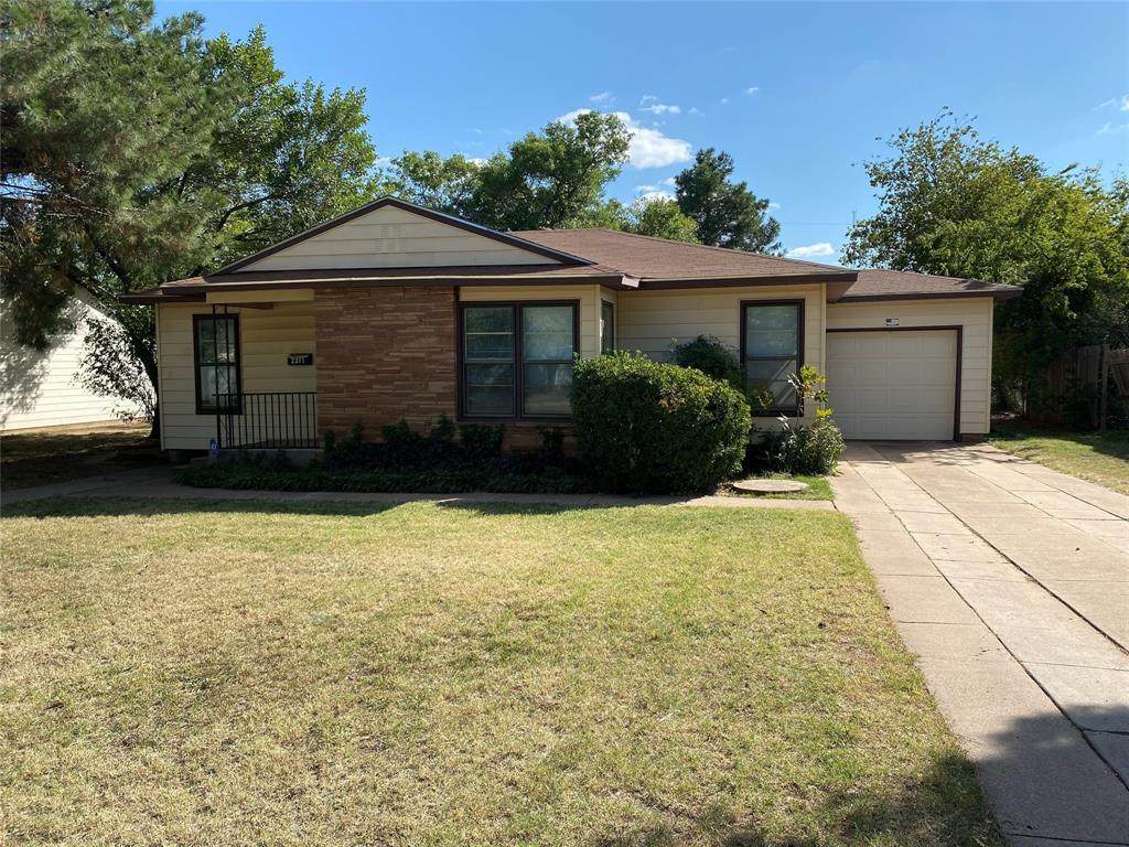 2371 Moore Street - Photo 1