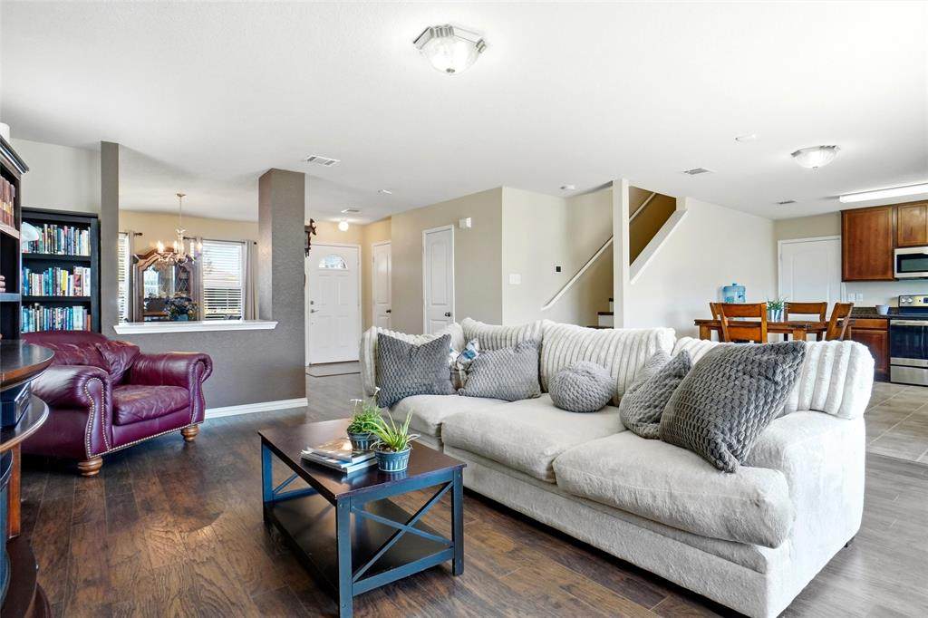 8644 Hawkview Drive - Photo 1
