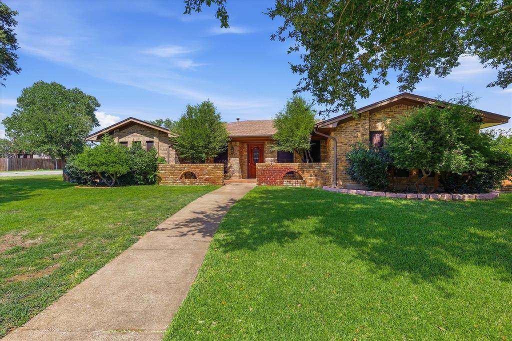 114 Stone Canyon Drive - Photo 1