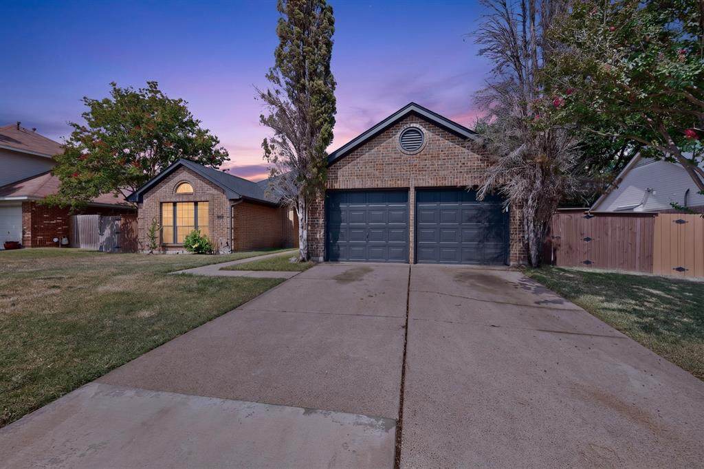 808 Bridgewater Lane - Photo 1