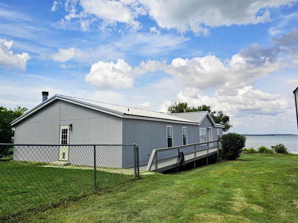 372 Meadow Pond Court - Photo 1