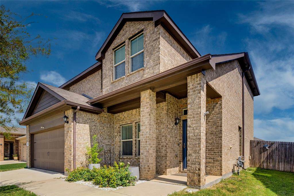 753 Rutherford Drive - Photo 1