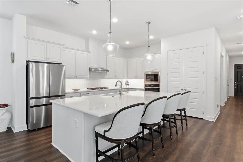 4772 Kings Garden Parkway - Photo 1