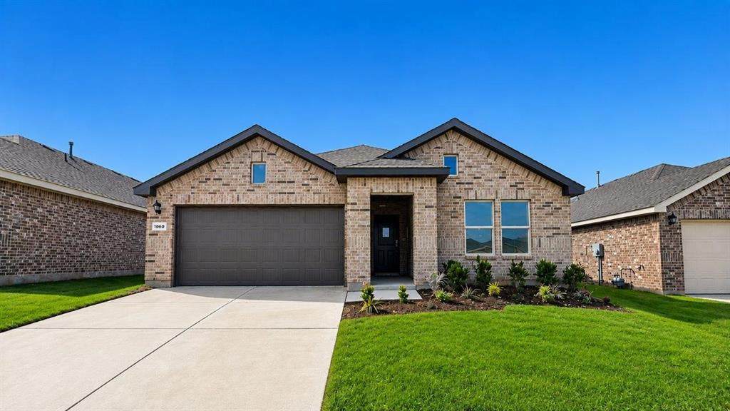 1060 Foxburg Drive - Photo 1