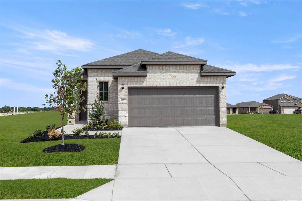 1609 Potomac Lane - Photo 1