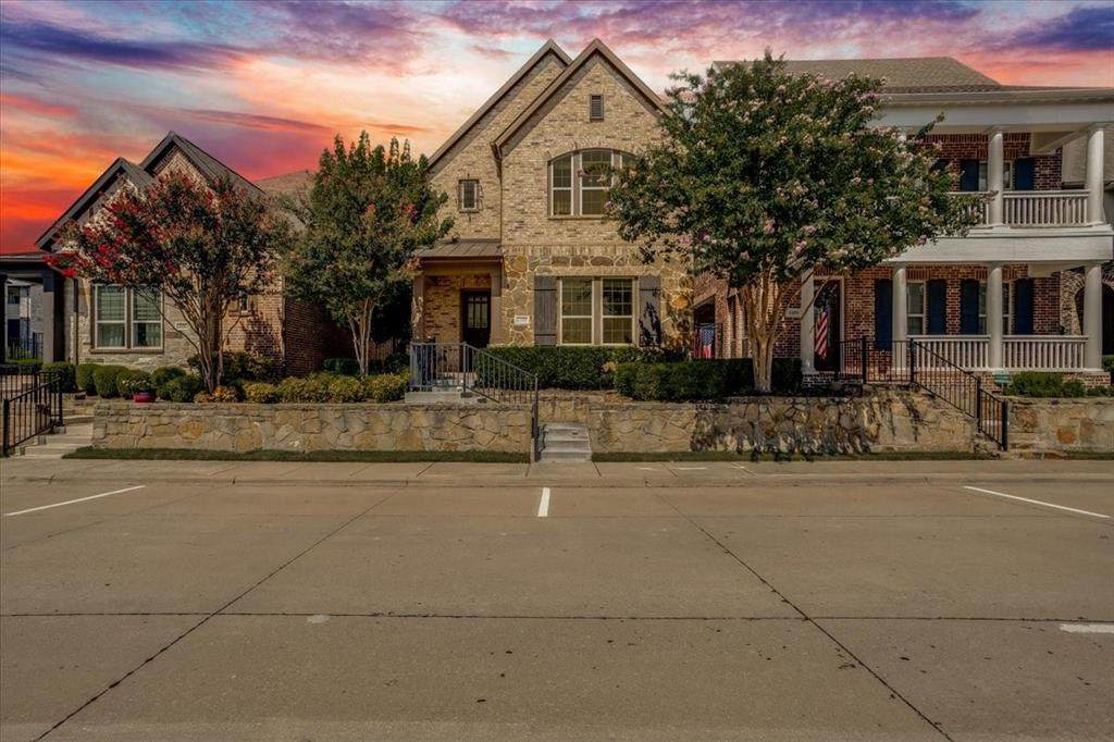 6105 Millie Way - Photo 1