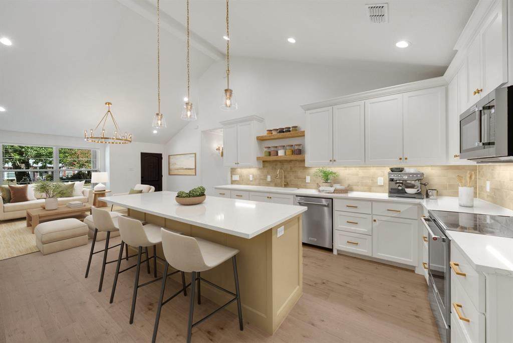 833 Bailey Avenue - Photo 1