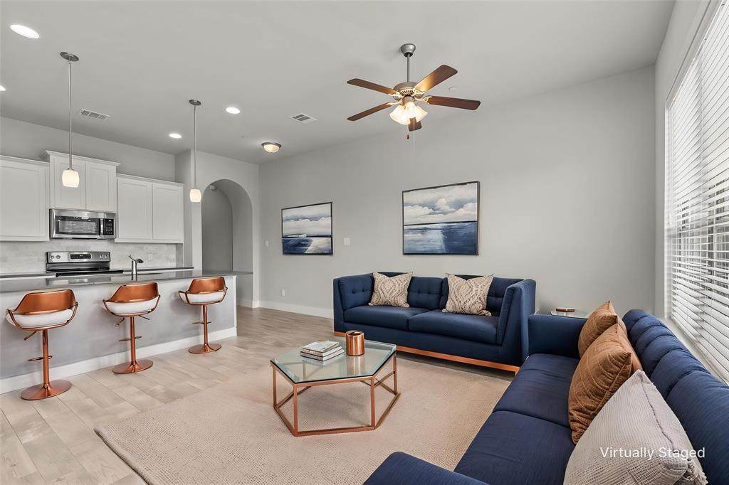 325 Featherstone Trail - Photo 1