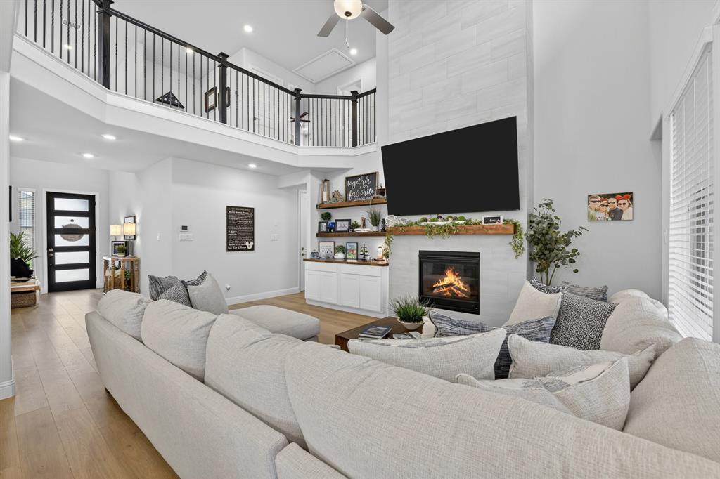551 Wisteria Street - Photo 1