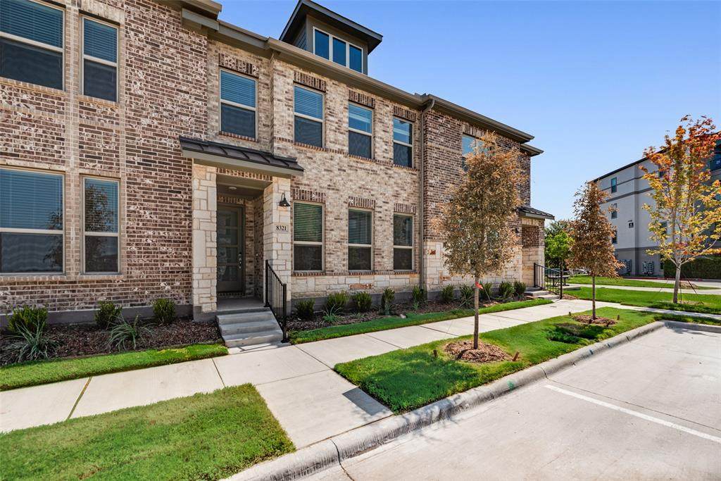8321 Bayside Drive - Photo 1