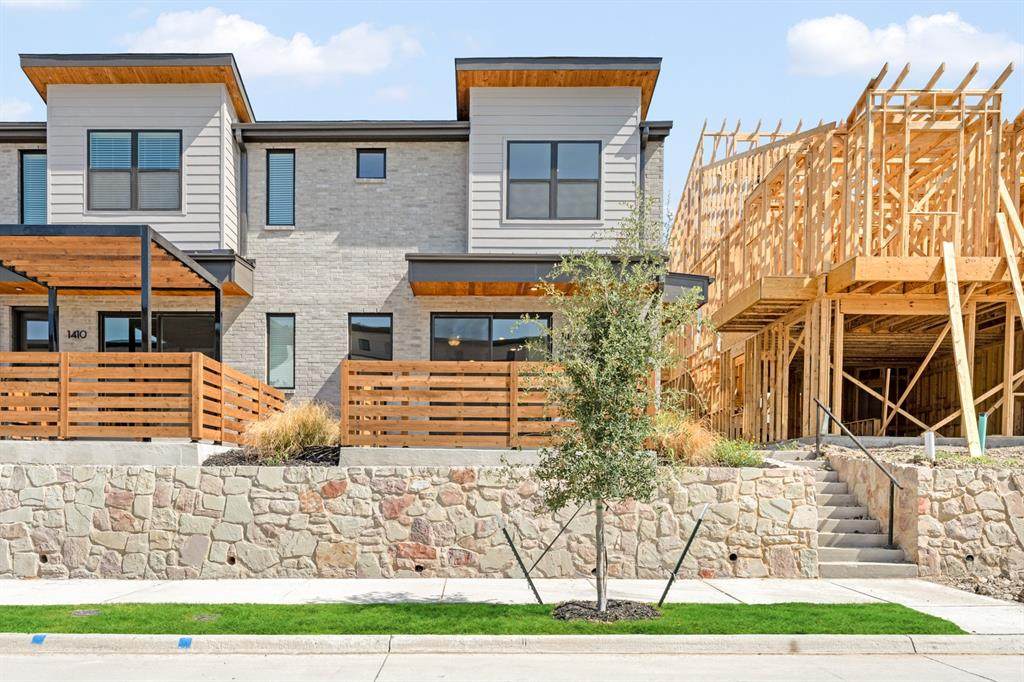 1408 Azalea Drive - Photo 1