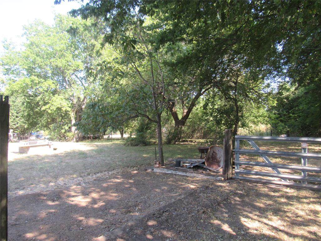17700 Fm 901 - Photo 1