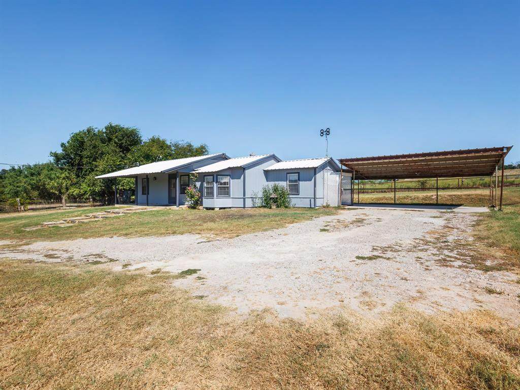 3821 Fm 590 - Photo 1