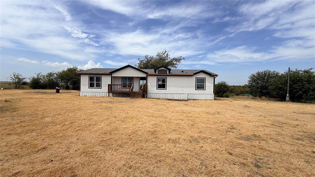 716 Coyote Trail - Photo 1