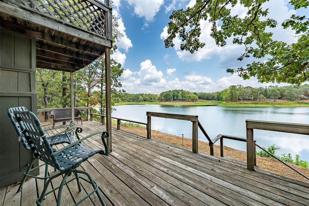 121 Private Road 6671 - Photo 1