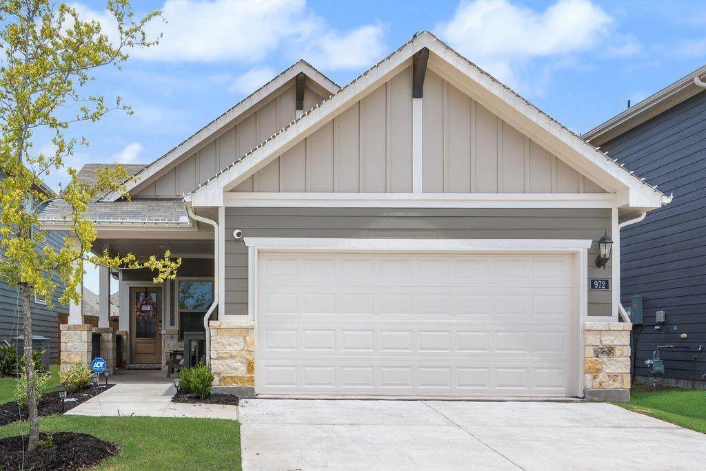 972 Tulip Trail - Photo 1