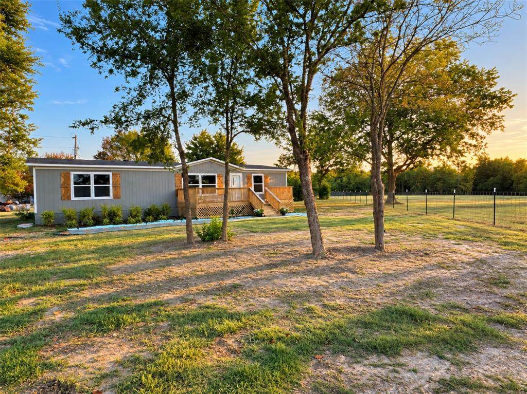 256 County Road 3101 - Photo 1