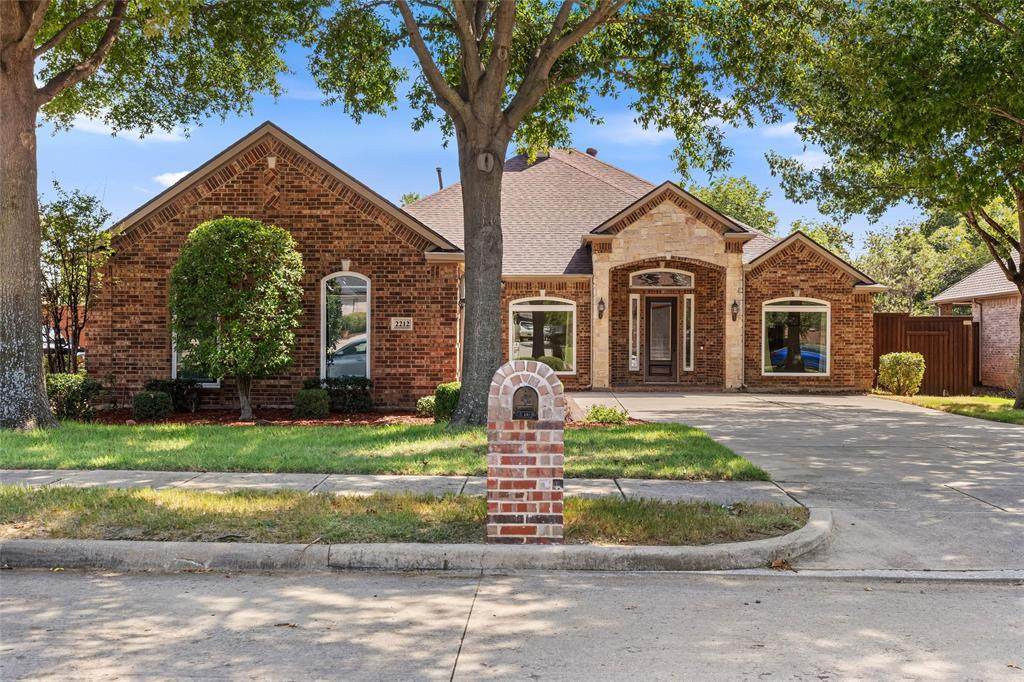 2212 Creek Crossing Drive - Photo 1