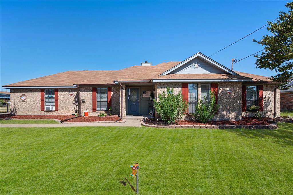 649 Reindeer Road - Photo 1