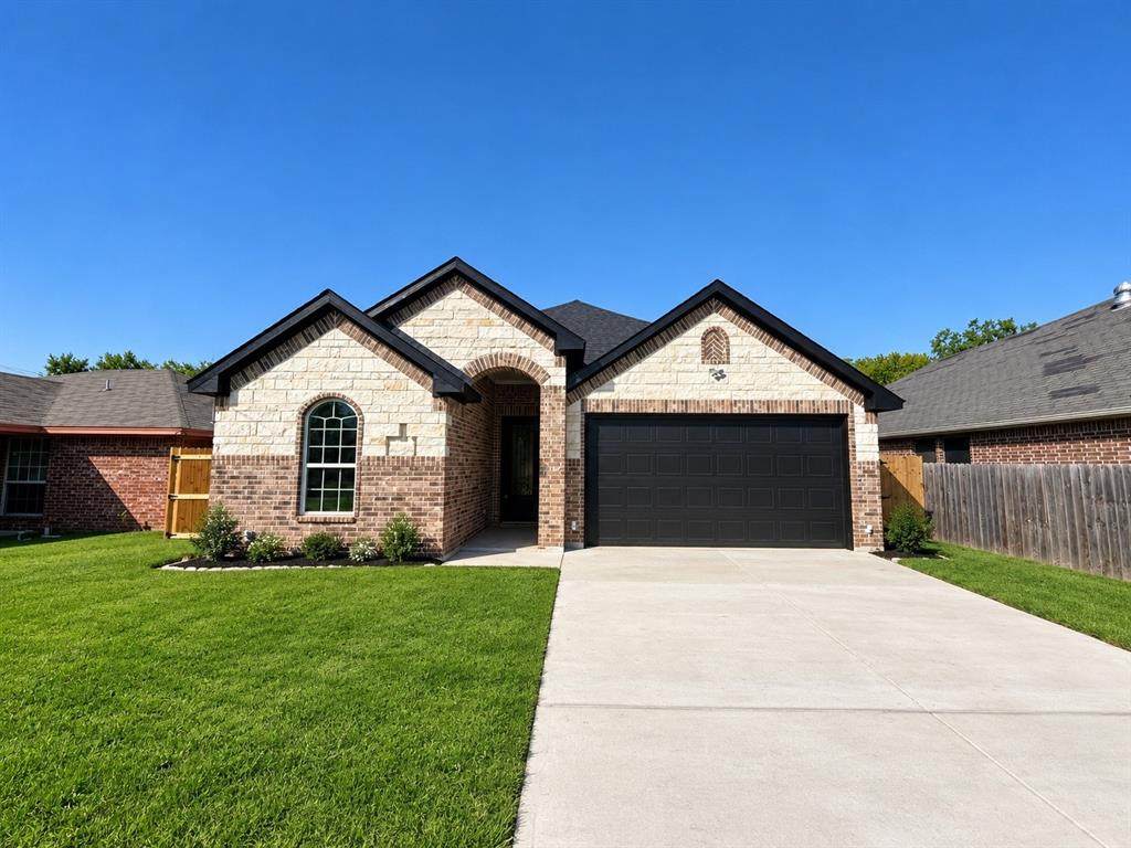 909 Meriott Street - Photo 1