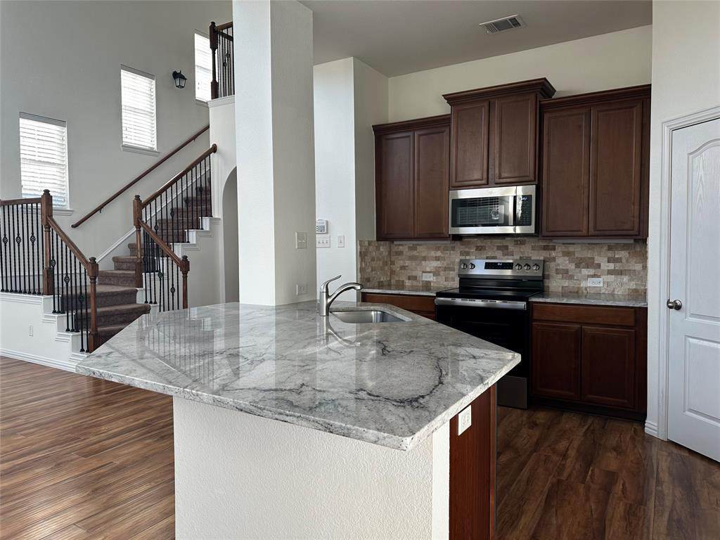 3821 Marcillia Circle - Photo 1
