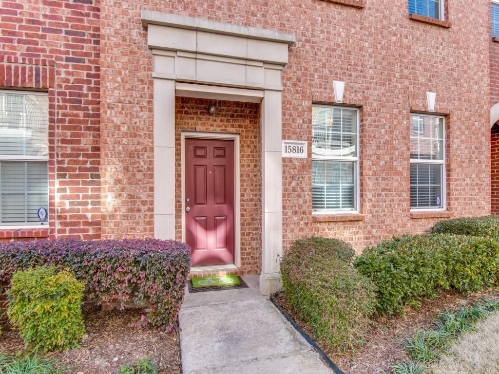 15816 Breedlove Place - Photo 1