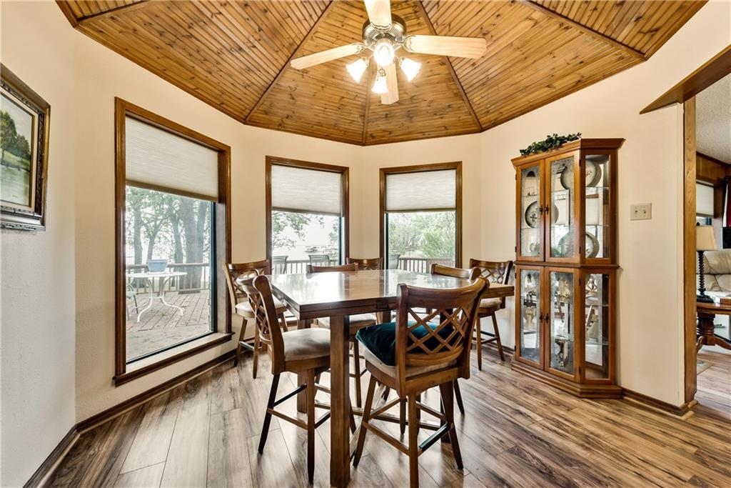 910 County Road 3129 - Photo 1