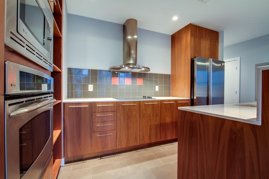 2323 Houston Street - Photo 1