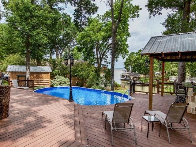 228 Loon Bay Drive - Photo 1