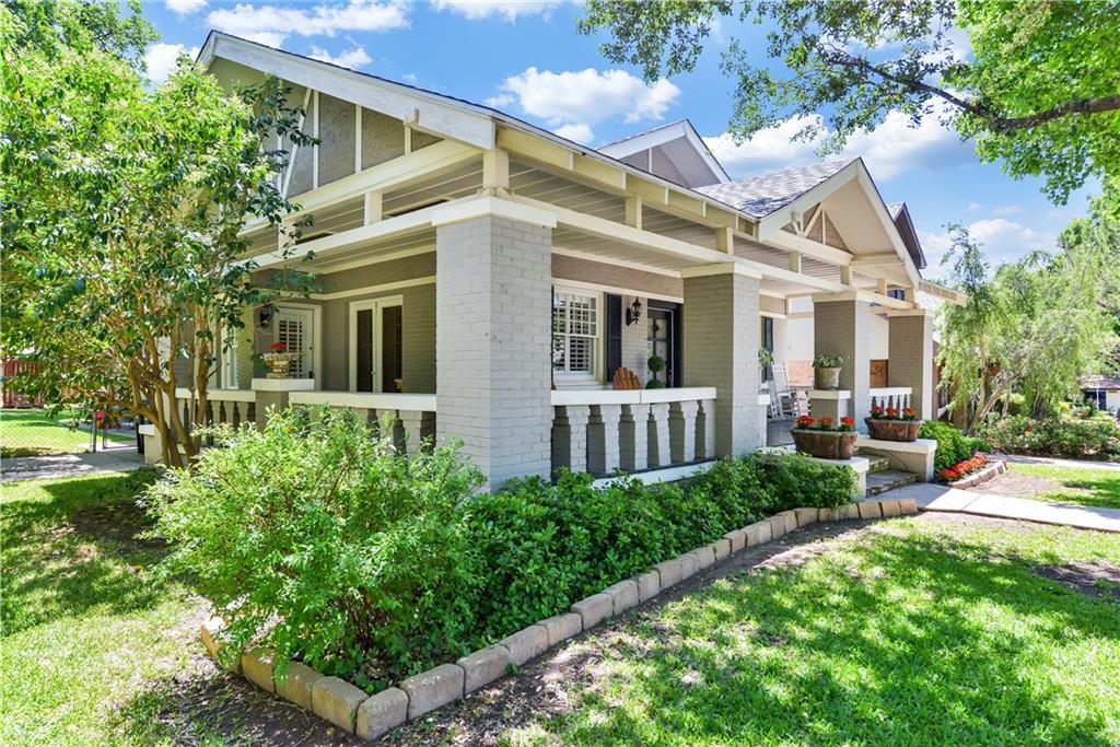 2225 Weatherbee Street - Photo 1
