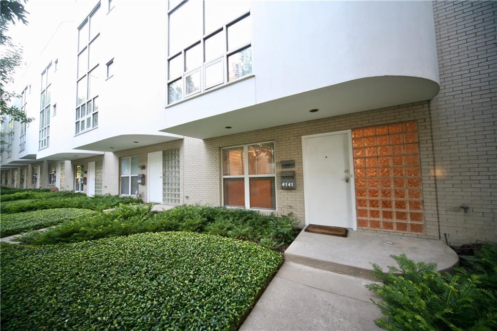 4141 Travis - Photo 1