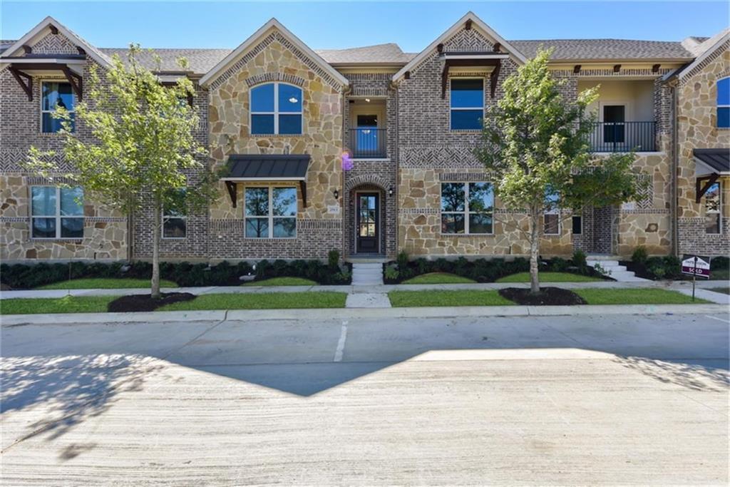 2513 Gramercy Park Drive - Photo 1