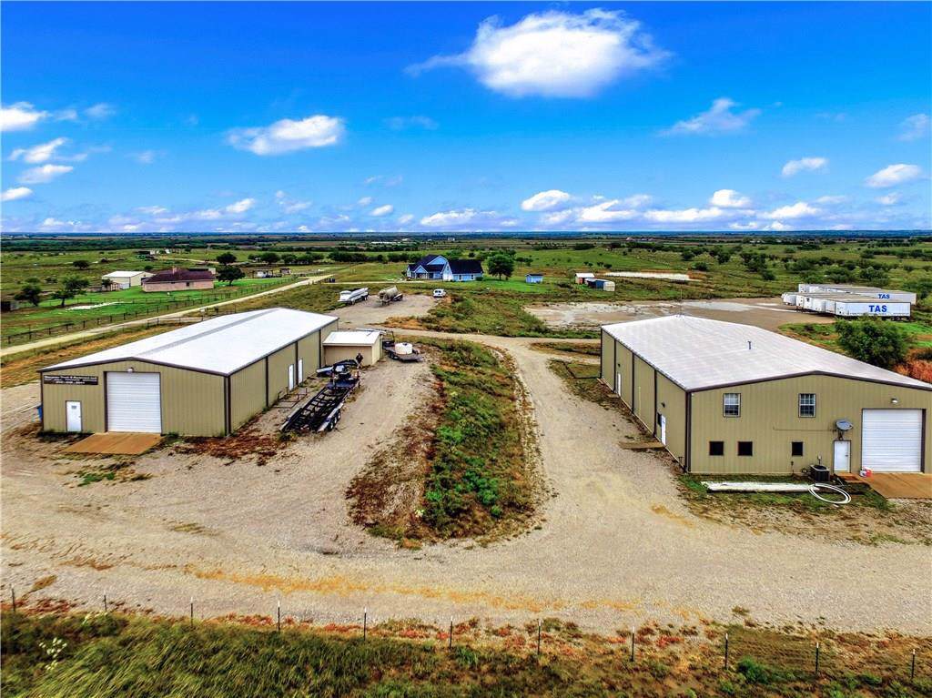 6126 Private Road 902 - Photo 1