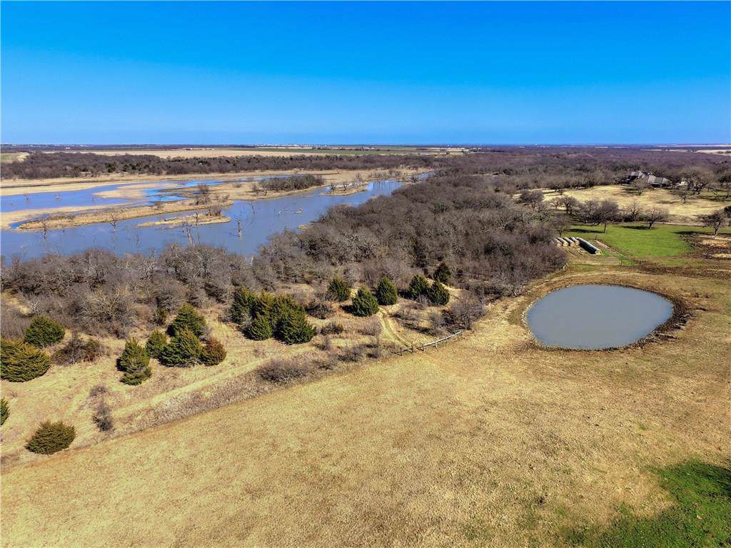 1941 Emberson Ranch Road - Photo 1