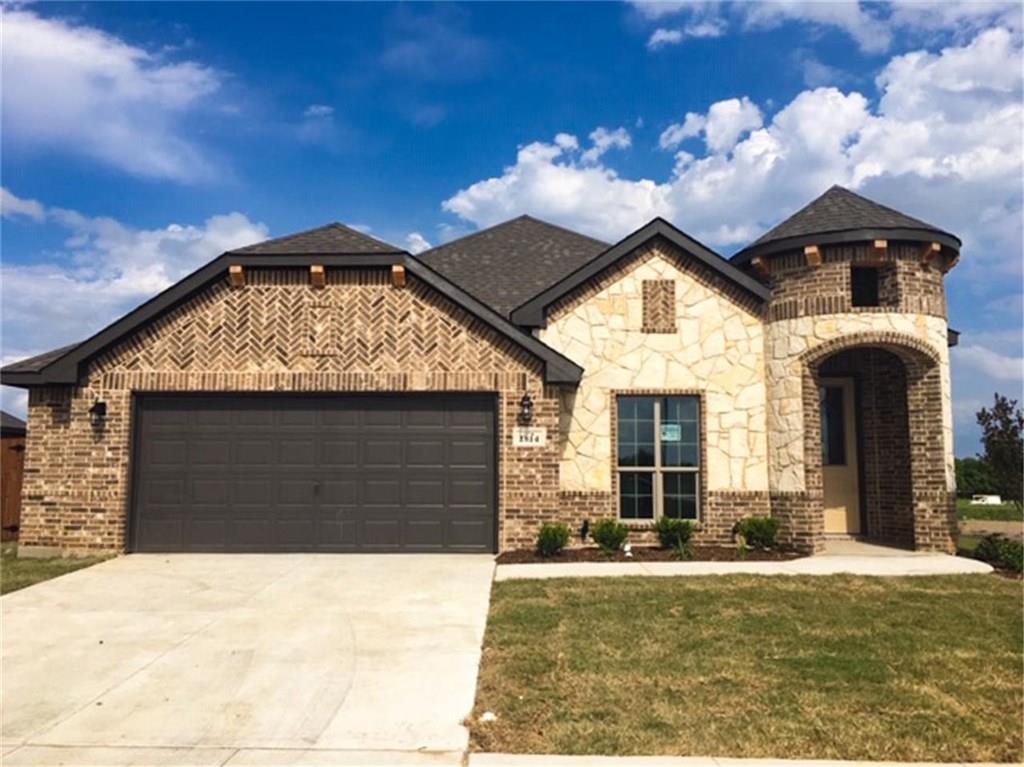 1814 Maplewood Drive - Photo 1