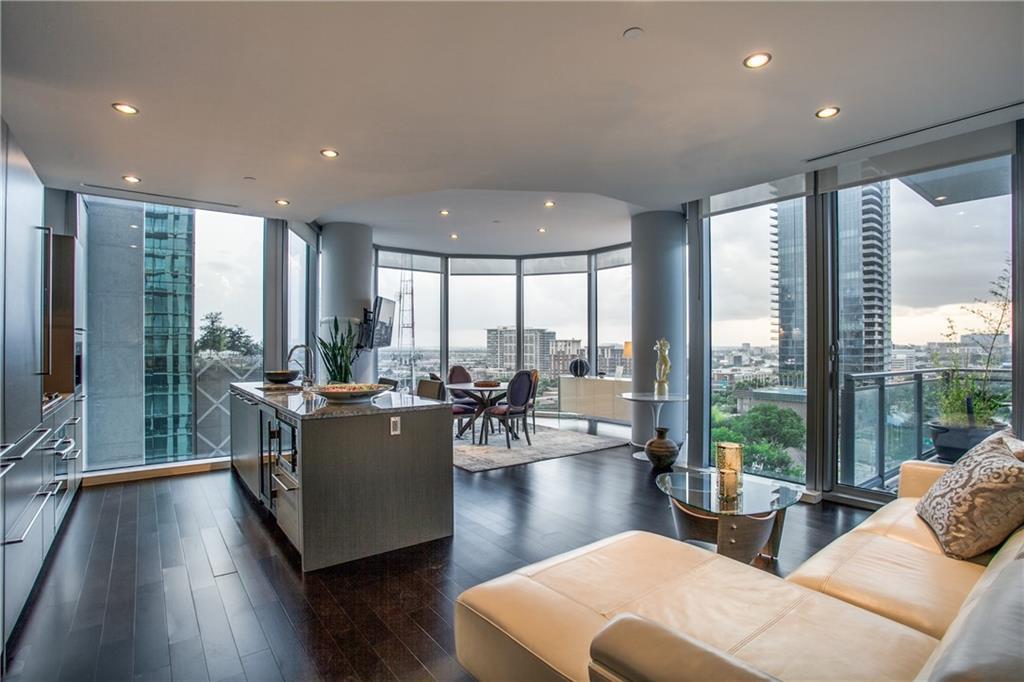 2900 Mckinnon Street - Photo 1