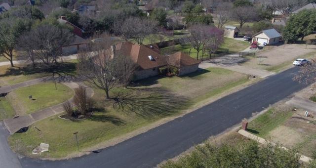 419 Victorian Drive - Photo 1