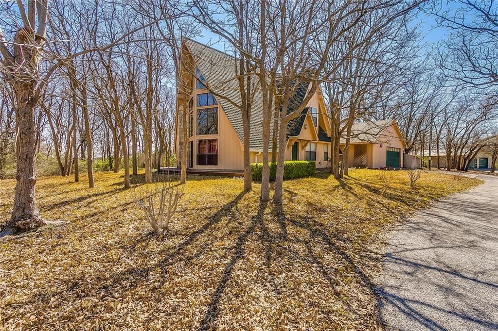 1704 County Road 3555 - Photo 1
