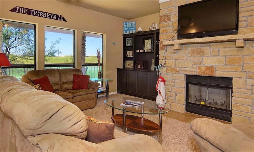 1101 Eagle Point Circle - Photo 1