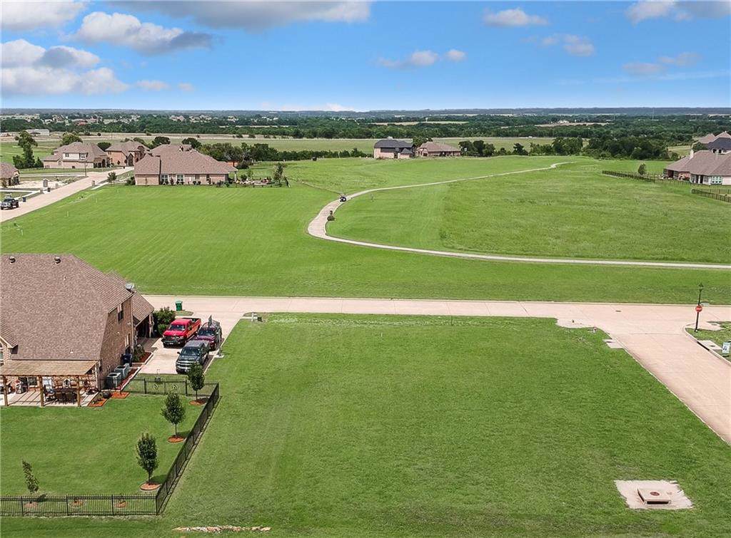 1715 Eagle Glen Pass - Photo 1