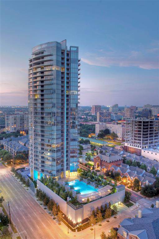 2900 Mckinnon Street - Photo 1