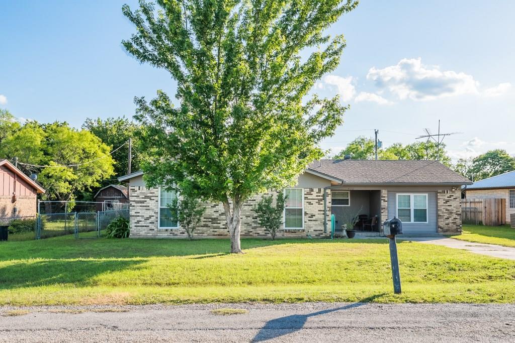 410 Grandview Drive - Photo 1