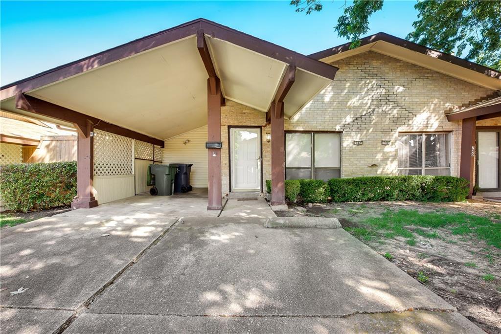 742 Sceptre Circle - Photo 1